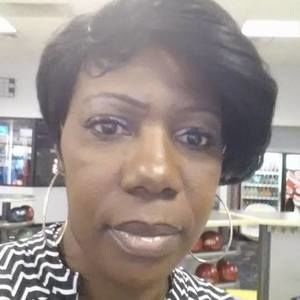 Meet your Posher, Brenda